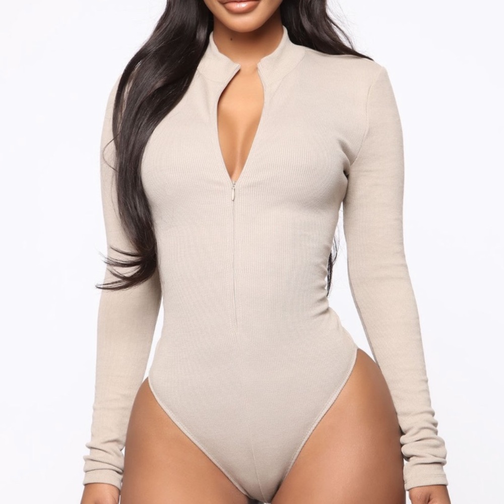 Fashion nova bodysuit